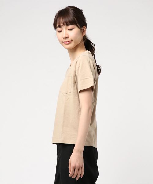 SpRay（スプレイ）の「ポケ付Ｖネック　Ｔシャツ（Tシャツ/カットソー・レディース・ホワイト/グレー/レッド/マスタード/カーキ/ネイビー/パープル/ホワイト×ブラック/ブラック/ピンク系その他/キャメル/ライトパープル/イエロー系その他/ベージュ・FREE）」の15枚目の写真