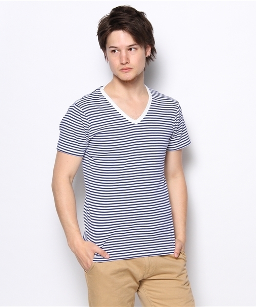 BEAUTY&YOUTH UNITED ARROWS(ビューティーアンドユースユナイテッドアローズ)の「BY フライス ボーダー Vネック ショートスリーブ§◆§4(Tシャツ/カットソー・メンズ・ブラック/ピンク/ロイヤルブルー/ワインレッド・SMALL/MEDIUM/LARGE/X-LARGE)」の1枚目の写真