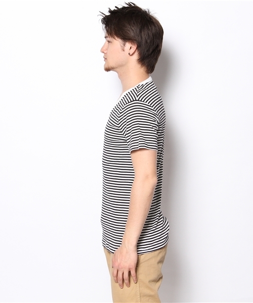 BEAUTY&YOUTH UNITED ARROWS(ビューティーアンドユースユナイテッドアローズ)の「BY フライス ボーダー Vネック ショートスリーブ§◆§4(Tシャツ/カットソー・メンズ・ブラック/ピンク/ロイヤルブルー/ワインレッド・SMALL/MEDIUM/LARGE/X-LARGE)」の6枚目の写真