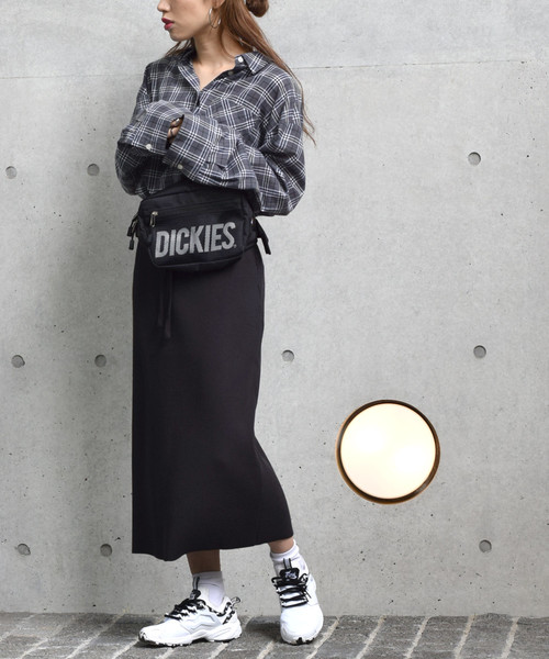 w closet(ダブルクローゼット)の「レースアップスカート_(スカート・レディース・グレー/アイボリー/スミクロ/ライトグレー/ブラウン/ダークグレー・FREE)」の21枚目の写真