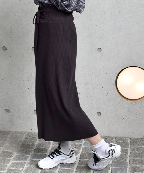 w closet(ダブルクローゼット)の「レースアップスカート_(スカート・レディース・グレー/アイボリー/スミクロ/ライトグレー/ブラウン/ダークグレー・FREE)」の22枚目の写真