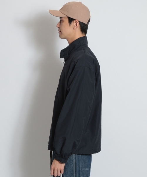 niko and...（ニコアンド）の「ナイロンワッシャーブルゾン（ブルゾン・メンズ・ベージュ/ネイビー・LARGE/MEDIUM）」の8枚目の写真