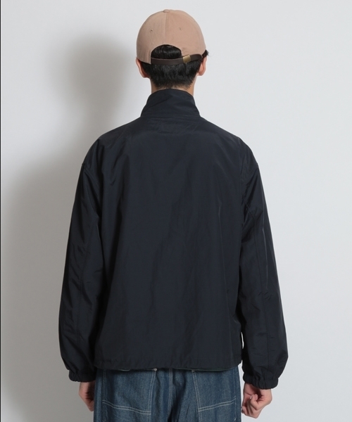 niko and...（ニコアンド）の「ナイロンワッシャーブルゾン（ブルゾン・メンズ・ベージュ/ネイビー・LARGE/MEDIUM）」の9枚目の写真