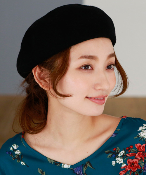 Luz Llena（ラズレナ）の「[ウール混]フェルトベレー帽（ハンチング/ベレー帽・レディース・ブラック/グレー/キャメル・ﾌﾘ-）」の2枚目の写真