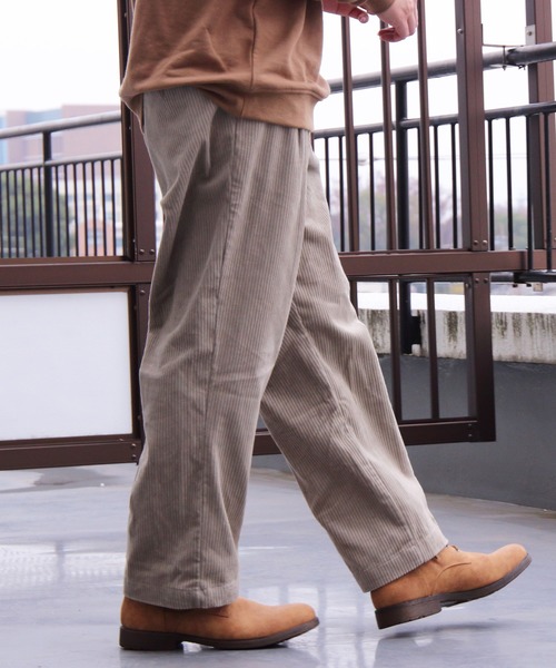 ８(eight)（エイト）の「コーデュロイ ワイドパンツ バギーパンツ（その他パンツ・メンズ・ブラック/ベージュ/ブラウン・MEDIUM/LARGE/X-LARGE）」の3枚目の写真