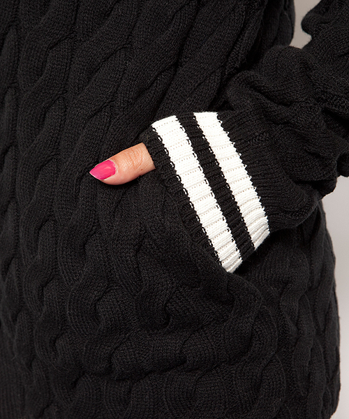 X-girl（エックスガール）の「PUFF CABLE LONG CARDIGAN（カーディガン/ボレロ・レディース・ホワイト/ブラック/ライトブルー・1/2）」の8枚目の写真