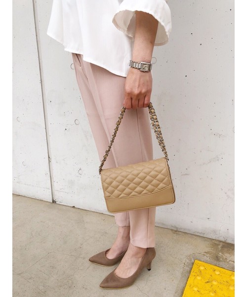 CLEA（クレア）の「キルティングチェーン ミニショルダーバッグ（ショルダーバッグ・レディース・アイボリー/ベージュ/ブラック・FREE）」の6枚目の写真
