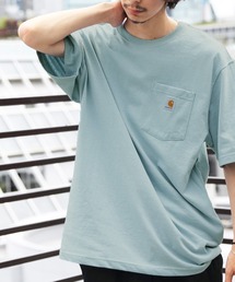 Carhartt ポケット付きTシャツ