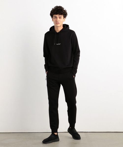 ARMANI EXCHANGE(アルマーニエクスチェンジ)の「【A|Xアルマーニ エクスチェンジ】フロント&バックロゴ スウェットパーカ(パーカー・メンズ・グレー/ブラック・SMALL/MEDIUM/LARGE/X-LARGE/X-SMALL)」の8枚目の写真