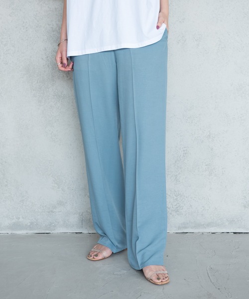 Aunt Marie's(アントマリーズ)の「【低身長向けSサイズ有】センタープレスセミワイドカラースラックス【AUNT MARIE'S 】(その他パンツ・レディース・ブラック/パープル/ブルー/イエロー・SMALL/FREE)」の2枚目の写真