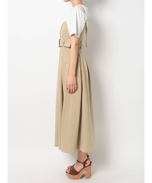 dazzlin（ダズリン）の「バックベルトデザインキャミワンピース（ワンピース・レディース・オフホワイト/グレー/ベージュ・SMALL/MEDIUM）」の11枚目の写真