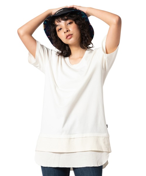 glamb（グラム）の「【glambTri layered CS / トライレイヤードカットソー/GB0220/CS01（Tシャツ/カットソー・メンズ・ホワイト/ブラック/ネイビー・1/2/4/3）」の4枚目の写真