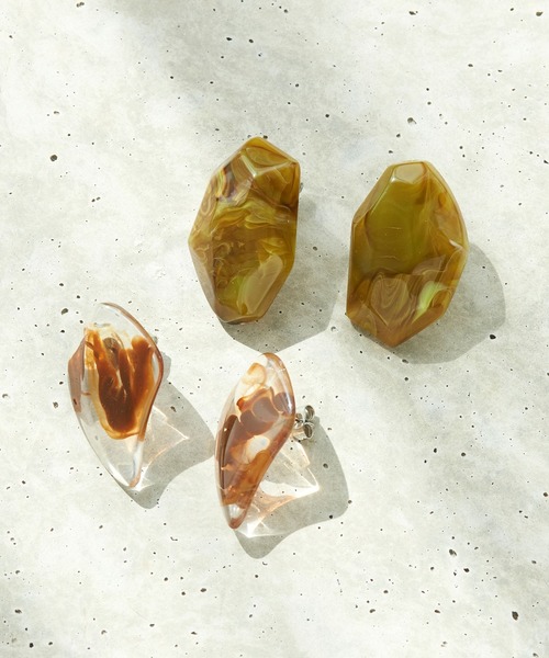 sfy(スフィ)の「マーブルストーンピアスセット/marble stone pair 金アレ対応(ピアス(両耳用)・レディース・その他1/その他2/その他3・FREE)」の2枚目の写真