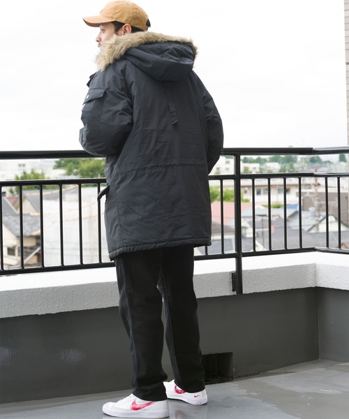 未使用級 カーハート アンカレッジパーカー ダウンジャケット M ダーク