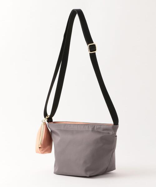 closet story(クローゼットストーリー)の「<closet story>ナイロン バイカラー ミニショルダーバッグ(ショルダーバッグ・レディース・ブラック/グレー・FREE)」の6枚目の写真