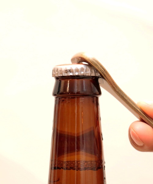 ROTAR（ローター）の「Bottle Opener Keychain 栓抜き キーホルダー（キーホルダー・メンズ・アンティークゴールド・FREE）」の3枚目の写真