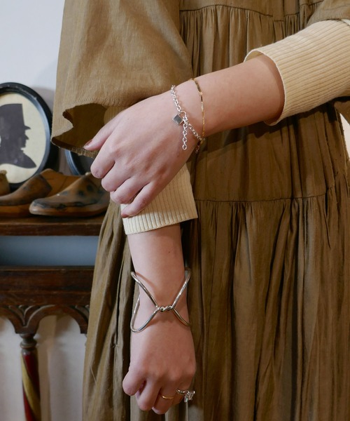 e.m. ゴールドブレスレット ブレスレット