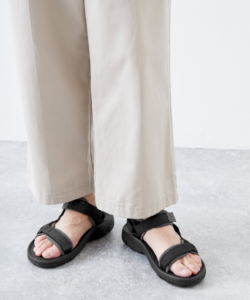 Kappa(カッパ)の「Kappa / カッパ 別注 ロゴ刻印 ストラップ ベルクロサンダル(サンダル・メンズ・ブラック/ホワイト/ベージュ/グレー・L/M/S)」の16枚目の写真