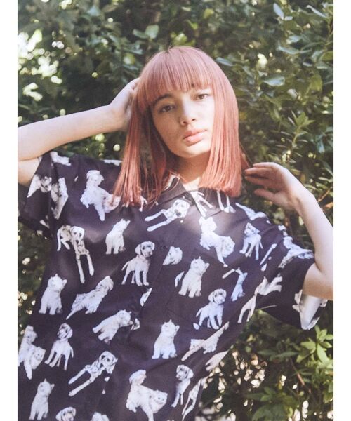 merry jenny（メリージェニー）の「dog＆cat半袖シャツ（シャツ/ブラウス・レディース・オフホワイト/ブラック・FREE）」の4枚目の写真