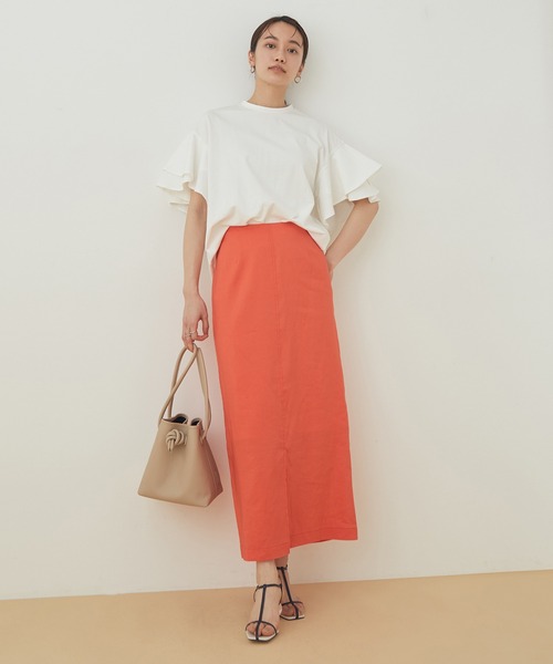 ADAM ET ROPE'（アダムエロペ）の「【WEB限定】フレアースリーブカットプルオーバー（Tシャツ/カットソー・レディース・ブラック/ホワイト/ベージュ/サックスブルー・FREE）」の19枚目の写真