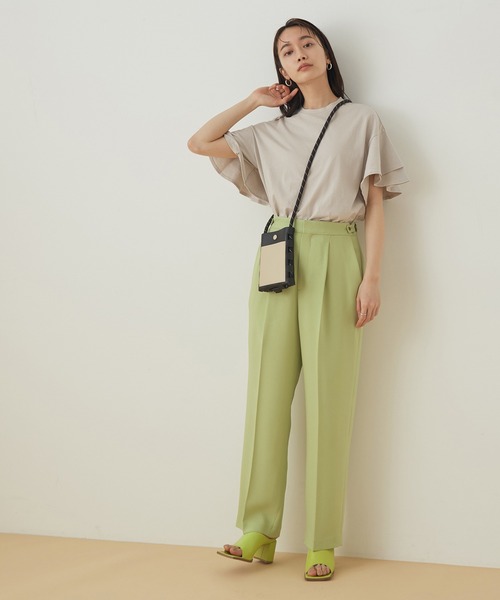 ADAM ET ROPE'（アダムエロペ）の「【WEB限定】フレアースリーブカットプルオーバー（Tシャツ/カットソー・レディース・ブラック/ホワイト/ベージュ/サックスブルー・FREE）」の22枚目の写真