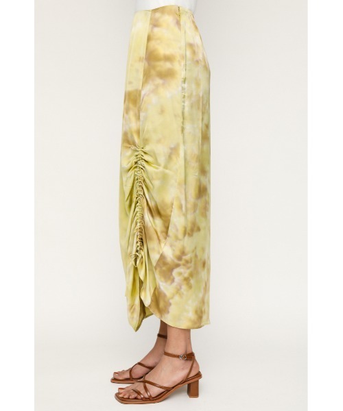 SLY(スライ)の「DAZED DYE SATIN SHIRRING SK サテン シャーリング スカート(スカート・レディース・イエロー系その他/オレンジ系その他・2/1)」の15枚目の写真