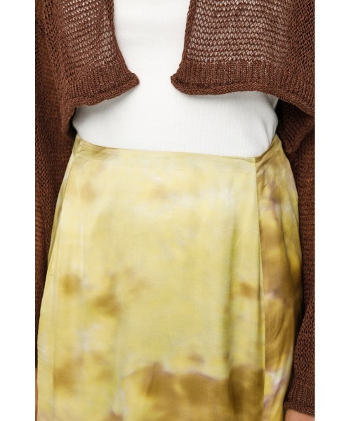 SLY(スライ)の「DAZED DYE SATIN SHIRRING SK サテン シャーリング スカート(スカート・レディース・イエロー系その他/オレンジ系その他・2/1)」の13枚目の写真