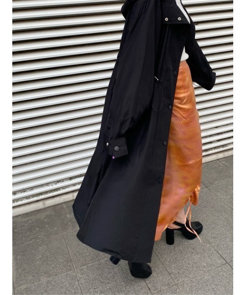 SLY(スライ)の「DAZED DYE SATIN SHIRRING SK サテン シャーリング スカート(スカート・レディース・イエロー系その他/オレンジ系その他・2/1)」の18枚目の写真