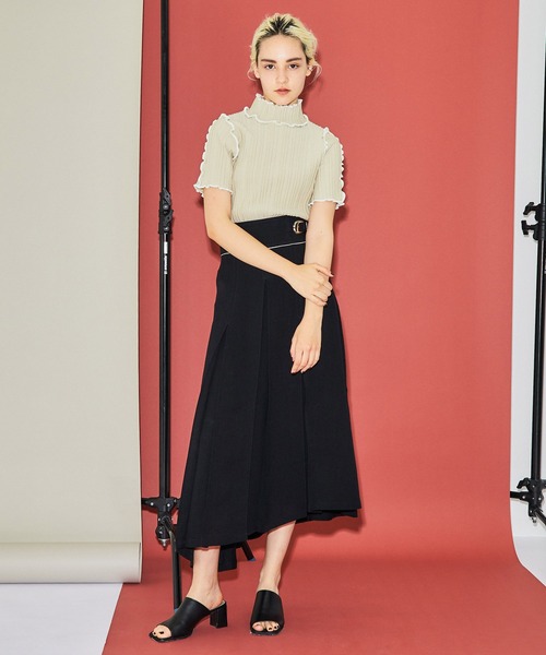 INella（イネラ）の「【INella(イネラ)】サイドベルテッドアシメスカート（スカート・レディース・ベージュ/ブラック・1/2）」の5枚目の写真