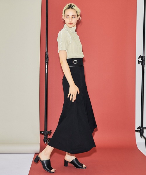 INella（イネラ）の「【INella(イネラ)】サイドベルテッドアシメスカート（スカート・レディース・ベージュ/ブラック・1/2）」の6枚目の写真