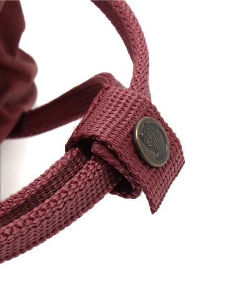 fennica Men's（フェニカメンズ）の「FJALLRAVEN / kanken big（バックパック/リュック・メンズ・ベージュ/レッド/イエロー系その他/グリーン系その他/ブルー・ONE SIZE）」の17枚目の写真