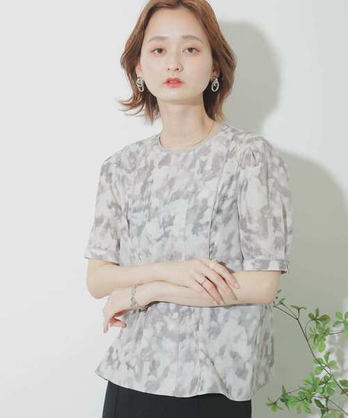 SENSE OF PLACE by URBAN RESEARCH（センスオブプレイスバイアーバンリサーチ）の「マーブルパイピングタックブラウス（シャツ/ブラウス・レディース・アイボリー/グレー・ONE）」の3枚目の写真