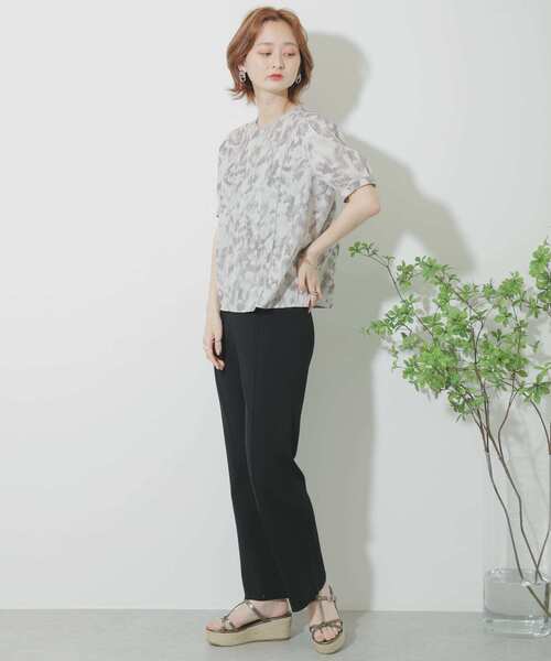 SENSE OF PLACE by URBAN RESEARCH（センスオブプレイスバイアーバンリサーチ）の「マーブルパイピングタックブラウス（シャツ/ブラウス・レディース・アイボリー/グレー・ONE）」の10枚目の写真