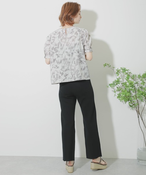 SENSE OF PLACE by URBAN RESEARCH（センスオブプレイスバイアーバンリサーチ）の「マーブルパイピングタックブラウス（シャツ/ブラウス・レディース・アイボリー/グレー・ONE）」の12枚目の写真