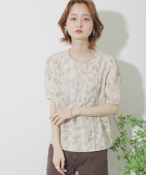 SENSE OF PLACE by URBAN RESEARCH（センスオブプレイスバイアーバンリサーチ）の「マーブルパイピングタックブラウス（シャツ/ブラウス・レディース・アイボリー/グレー・ONE）」の15枚目の写真