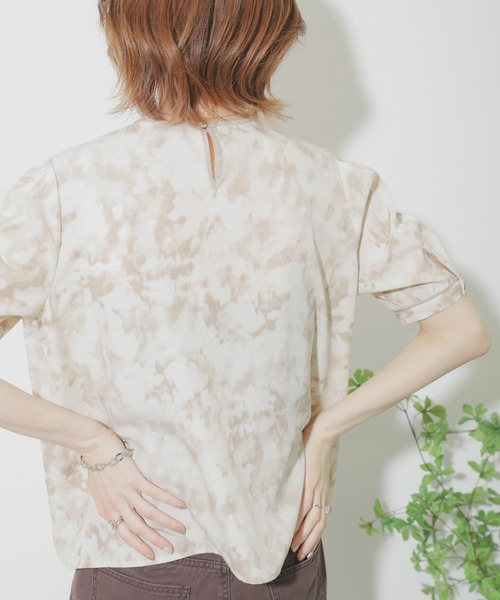 SENSE OF PLACE by URBAN RESEARCH（センスオブプレイスバイアーバンリサーチ）の「マーブルパイピングタックブラウス（シャツ/ブラウス・レディース・アイボリー/グレー・ONE）」の19枚目の写真