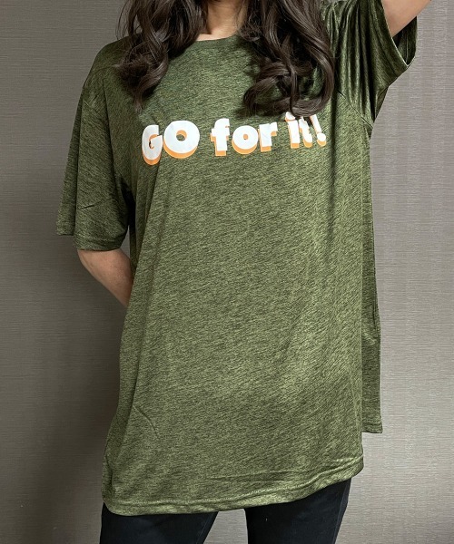 GGD（ジージーディー）の「プリントTシャツ（Tシャツ/カットソー・レディース・ホワイト系3/グリーン系1/ブラック系/ホワイト系4/グレー系1/グレー系3/ブラック系2/ピンク系2/ブラック系3/ホワイト系1/ネイビー系4/ネイビー系1/グレー系4/ブラック系1/ホワイト系2/ブルー系1/ブルー系/グレー系2/レッド系2/グリーン系2/ネイビー系2/レッド系1/ピンク系1/ネイビー系3・L/M/LL）」の13枚目の写真