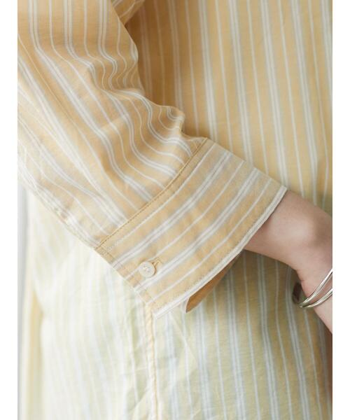 Green Parks(グリーンパークス)の「ストライプバンドカラー7分袖シャツ*(シャツ/ブラウス・レディース・サックスブルー/グリーン/イエロー・FREE)」の11枚目の写真