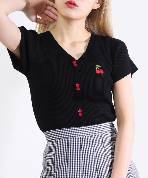 WC（ダブル シー）の「チェリー半袖フェイクカーディガン（カーディガン/ボレロ・レディース・ホワイト/ブラック・FREE）」の16枚目の写真