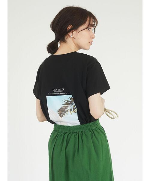 Green Parks(グリーンパークス)の「COZYフォトPtTシャツ*(Tシャツ/カットソー・レディース・ブラウン/カーキ/オフホワイト/ブラック・FREE)」の19枚目の写真