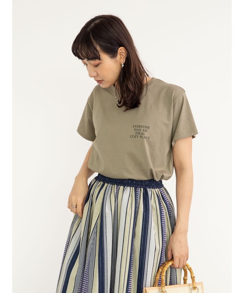 Green Parks(グリーンパークス)の「COZYフォトPtTシャツ*(Tシャツ/カットソー・レディース・ブラウン/カーキ/オフホワイト/ブラック・FREE)」の9枚目の写真