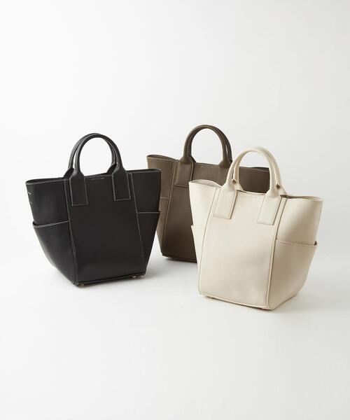 green label relaxing（グリーンレーベルリラクシング）の「DAYLY MID 2WAY バッグ（ショルダーバッグ・レディース・ホワイト/ブラック/モカ・FREE）」の13枚目の写真