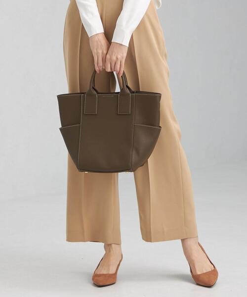 green label relaxing（グリーンレーベルリラクシング）の「DAYLY MID 2WAY バッグ（ショルダーバッグ・レディース・ホワイト/ブラック/モカ・FREE）」の15枚目の写真