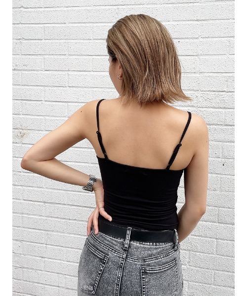 ENVYM（アンビー）の「ナローバインダーキャミ（キャミソール・レディース・ブラック/ホワイト・FREE）」の4枚目の写真