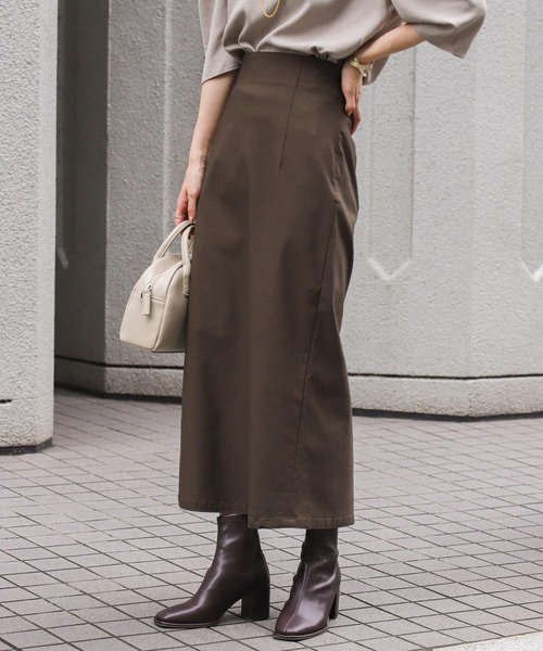 SENSE OF PLACE by URBAN RESEARCH（センスオブプレイスバイアーバンリサーチ）の「『TALLサイズあり』ストレッチサスツキハイウエストスカート（スカート・レディース・ブラウン/アイボリー/ブラック/ブルー/ベージュ・X-SMALL/SMALL/MEDIUM/TALL）」の4枚目の写真