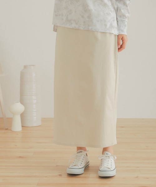 SENSE OF PLACE by URBAN RESEARCH（センスオブプレイスバイアーバンリサーチ）の「『TALLサイズあり』ストレッチサスツキハイウエストスカート（スカート・レディース・ブラウン/アイボリー/ブラック/ブルー/ベージュ・X-SMALL/SMALL/MEDIUM/TALL）」の2枚目の写真