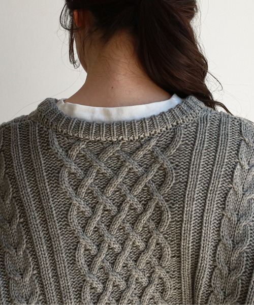 feepur（フェピュール）の「《ウォッシャブル》ケーブルニットビッグプルオーバー（ニット/セーター・レディース・杢グレー/グリーン系その他/ブラック/オフホワイト・MEDIUM）」の21枚目の写真