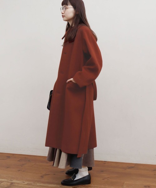 fig Ｌondon（フィグロンドン）の「エアリアルパイル　sten CO（ステンカラーコート・レディース・ブラック/レッド/グリーン・FREE）」の14枚目の写真