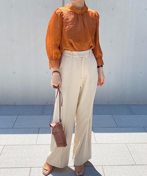 StyleSea(スタイルシー)の「スタンドカラーボリュームスリーブブラウス(シャツ/ブラウス・レディース・ブラック/オリーブ/キャメル・FREE)」の22枚目の写真