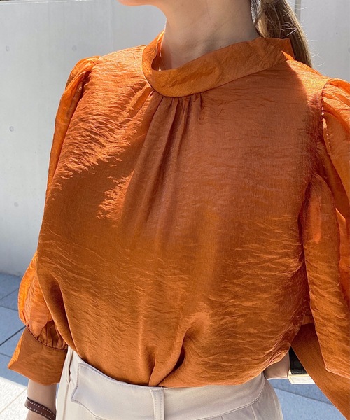 StyleSea(スタイルシー)の「スタンドカラーボリュームスリーブブラウス(シャツ/ブラウス・レディース・ブラック/オリーブ/キャメル・FREE)」の6枚目の写真